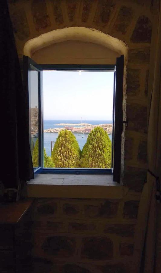 Marina Castellana Studios II Chalki Town ภายนอก รูปภาพ