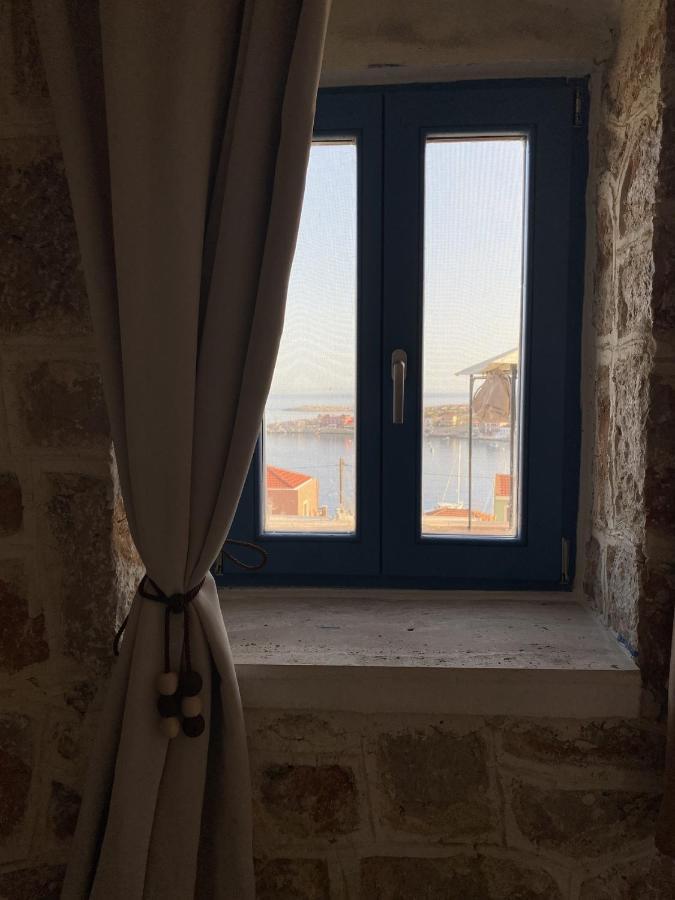 Marina Castellana Studios II Chalki Town ภายนอก รูปภาพ